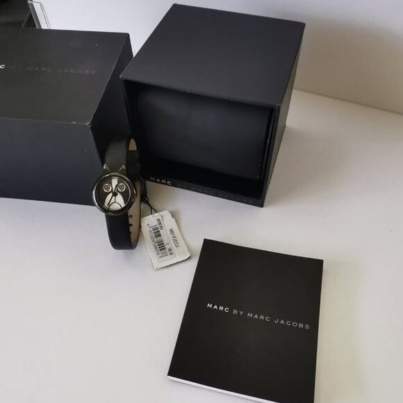 Marc Jacobs Boston Terrier Watch - Picture 5 of 11